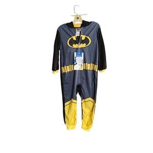 Batman, NWT boys, superhero one piece pajamas S/40